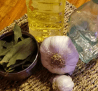 How to use Comfrey for Broken Bones and Bruises - Natural Healing Magazine